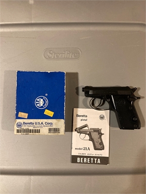 Beretta Bobcat Pistol in Pekin - TradinPost Classifieds